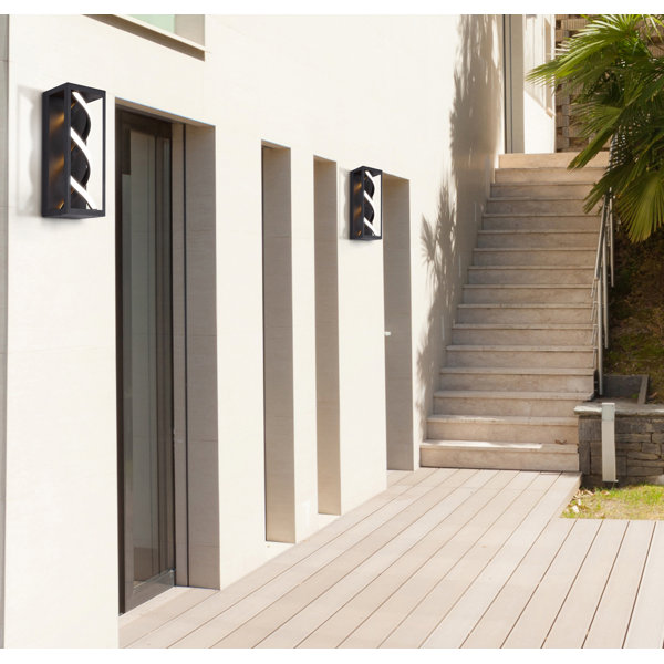 Canarm ZORA. LOL655BK LED Integrated Outdoor Lantern Light, Black